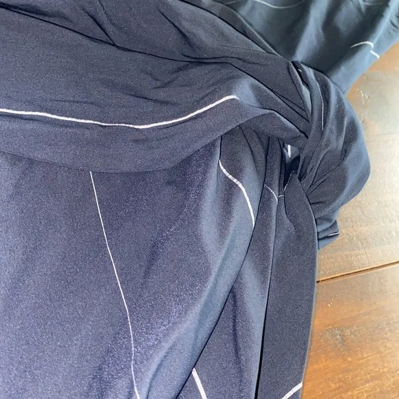 MM Lafleur Navy and White Knee-Length Dress - Picture 6 of 7